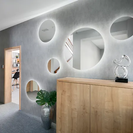 Emona - - Free Parking 4* Lublaň