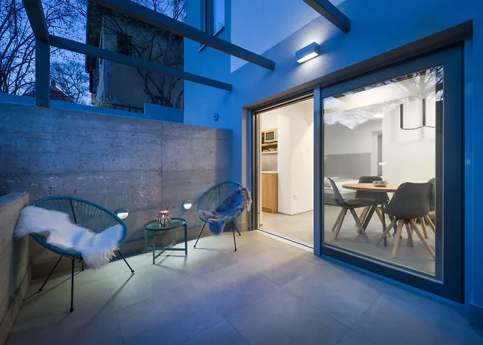 Emona - - Free Parking 4*