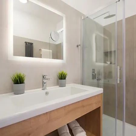 Appart hôtel Emona 4*